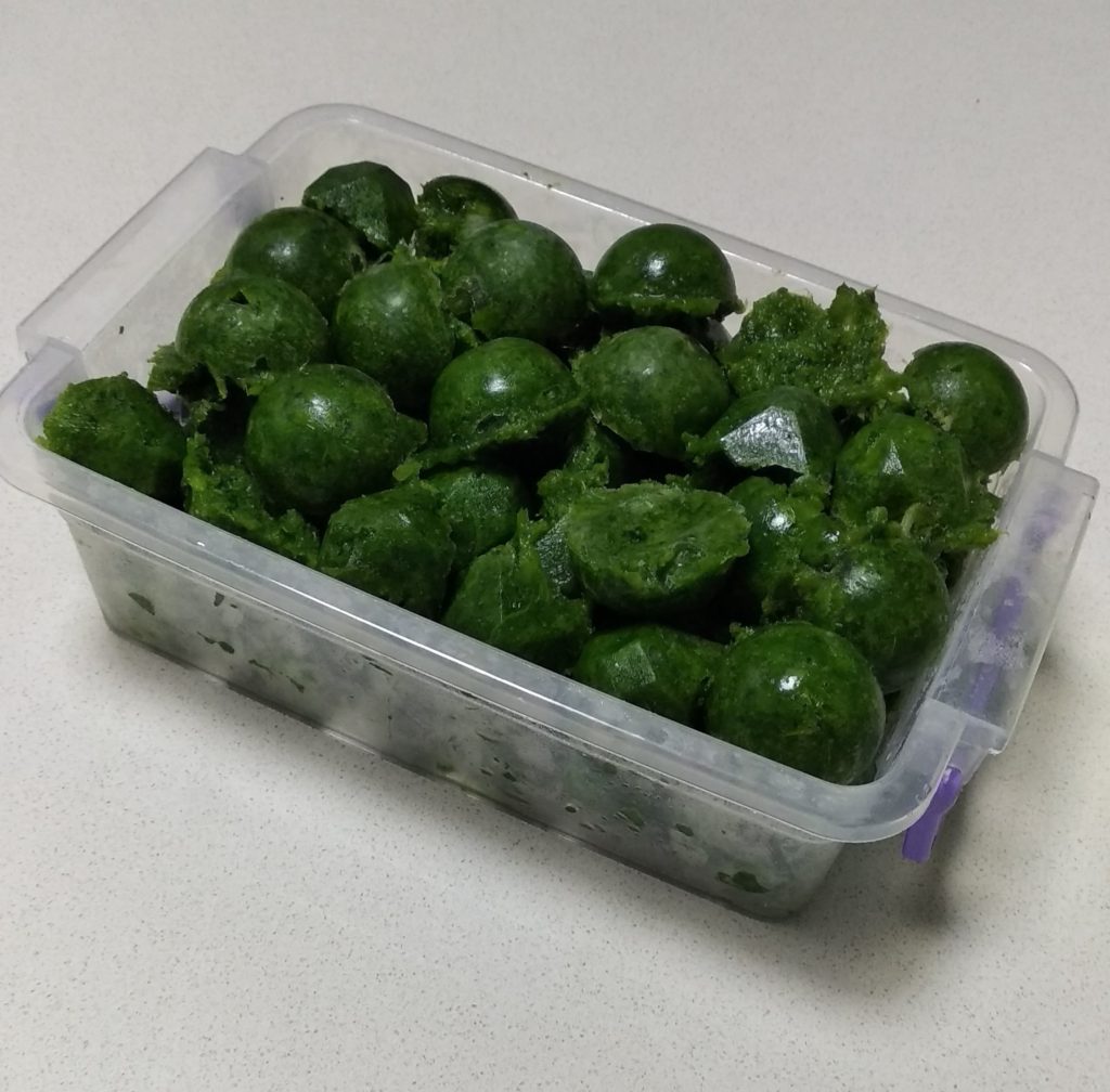 תיבוליות פטרוזיליה וכוסברה