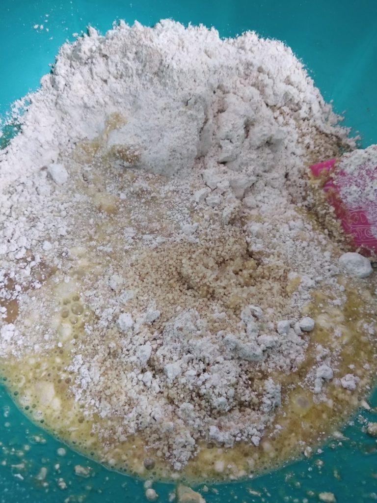 עוגת סולת אוורירית של פעם