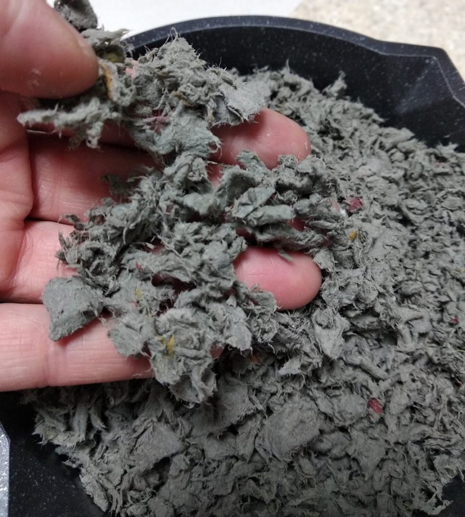 איך מכינים עיסת נייר