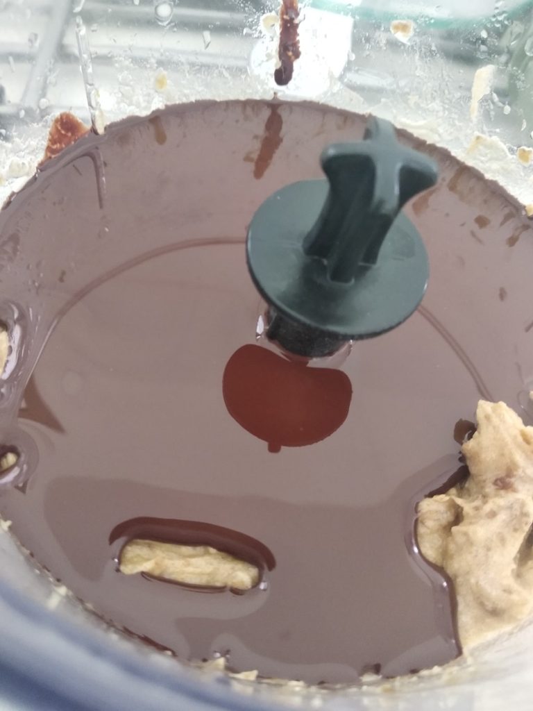 עוגיות במילוי שוקולד