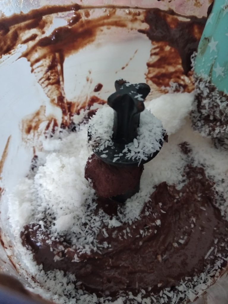 עוגיות במילוי שוקולד