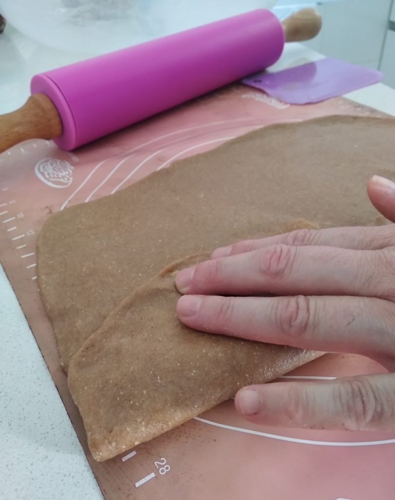 עוגיות במילוי שוקולד