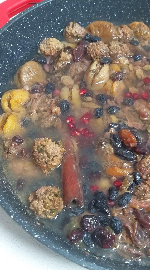 מתכון פירות יבשים ממולאים בשר טחון